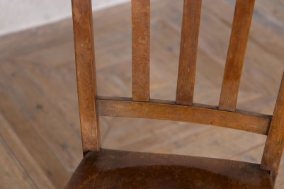 farmhouse-chair-close-up